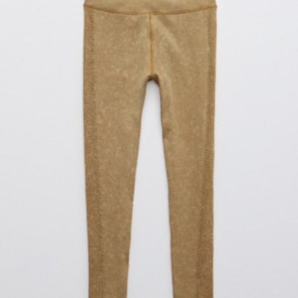 OFFLINE By Aerie Big Chill Seamless Legging (size XL)